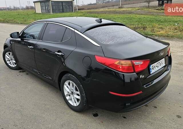 Чорний Кіа K5, об'ємом двигуна 2 л та пробігом 125 тис. км за 12000 $, фото 4 на Automoto.ua