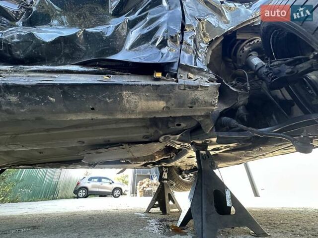 Черный Киа K5, объемом двигателя 2 л и пробегом 140 тыс. км за 5000 $, фото 20 на Automoto.ua