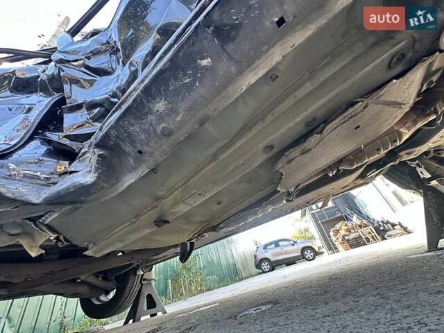 Черный Киа K5, объемом двигателя 2 л и пробегом 140 тыс. км за 5000 $, фото 19 на Automoto.ua