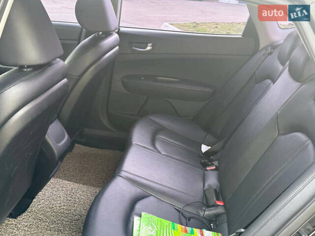 Черный Киа K5, объемом двигателя 2 л и пробегом 90 тыс. км за 10500 $, фото 8 на Automoto.ua
