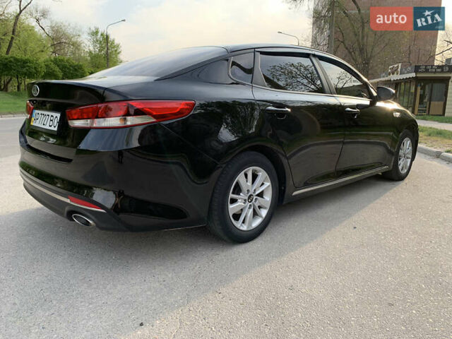Черный Киа K5, объемом двигателя 2 л и пробегом 263 тыс. км за 11600 $, фото 9 на Automoto.ua