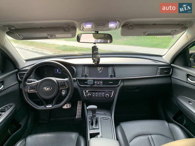 Черный Киа K5, объемом двигателя 2 л и пробегом 263 тыс. км за 11600 $, фото 24 на Automoto.ua