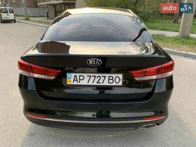 Черный Киа K5, объемом двигателя 2 л и пробегом 263 тыс. км за 11600 $, фото 7 на Automoto.ua