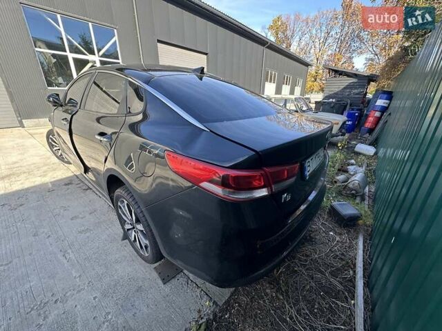 Черный Киа K5, объемом двигателя 2 л и пробегом 140 тыс. км за 5000 $, фото 9 на Automoto.ua