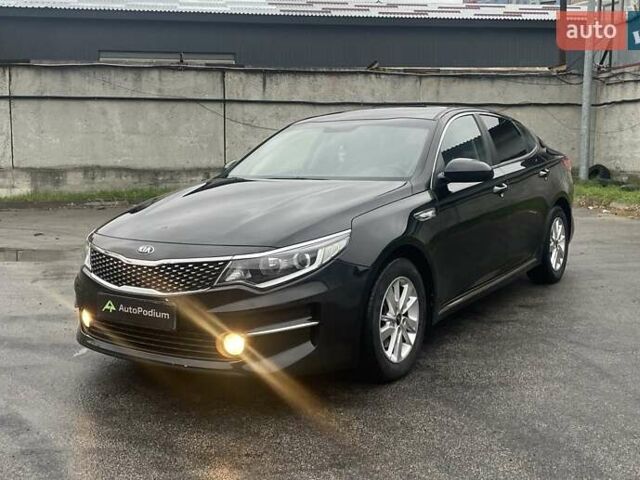 Черный Киа K5, объемом двигателя 1.7 л и пробегом 190 тыс. км за 12999 $, фото 4 на Automoto.ua