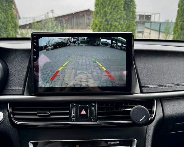 Черный Киа K5, объемом двигателя 2 л и пробегом 221 тыс. км за 11599 $, фото 41 на Automoto.ua