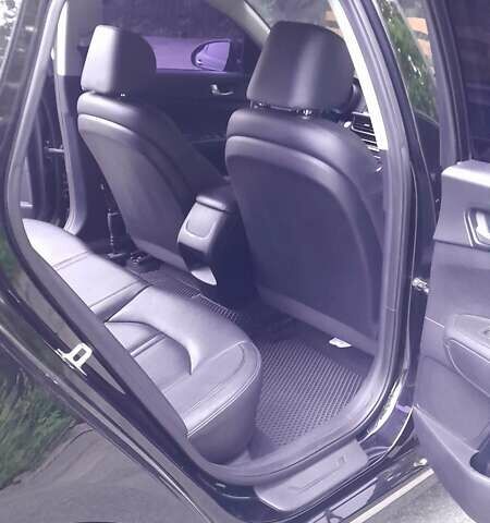 Черный Киа K5, объемом двигателя 2 л и пробегом 260 тыс. км за 12900 $, фото 24 на Automoto.ua