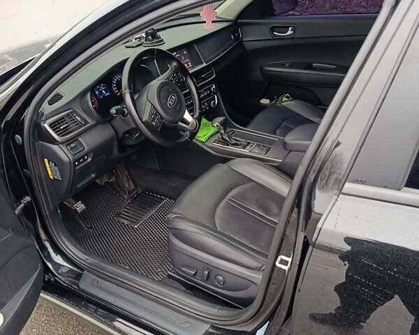 Чорний Кіа K5, об'ємом двигуна 2 л та пробігом 276 тис. км за 13200 $, фото 8 на Automoto.ua