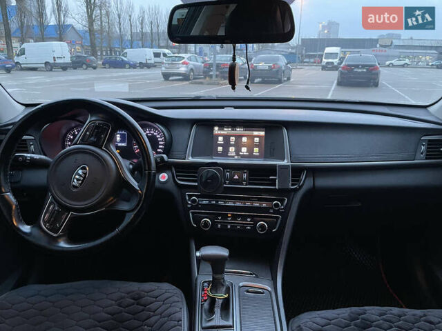 Черный Киа K5, объемом двигателя 2 л и пробегом 230 тыс. км за 13499 $, фото 11 на Automoto.ua
