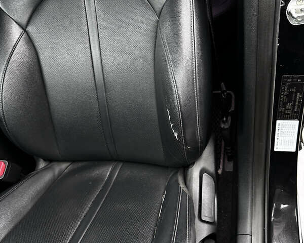 Черный Киа K5, объемом двигателя 2 л и пробегом 221 тыс. км за 11599 $, фото 50 на Automoto.ua