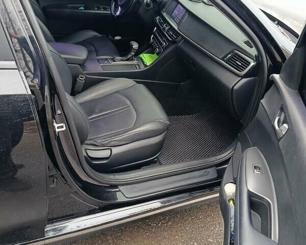 Чорний Кіа K5, об'ємом двигуна 2 л та пробігом 276 тис. км за 13200 $, фото 9 на Automoto.ua