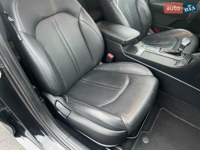 Черный Киа K5, объемом двигателя 1.7 л и пробегом 190 тыс. км за 12999 $, фото 35 на Automoto.ua