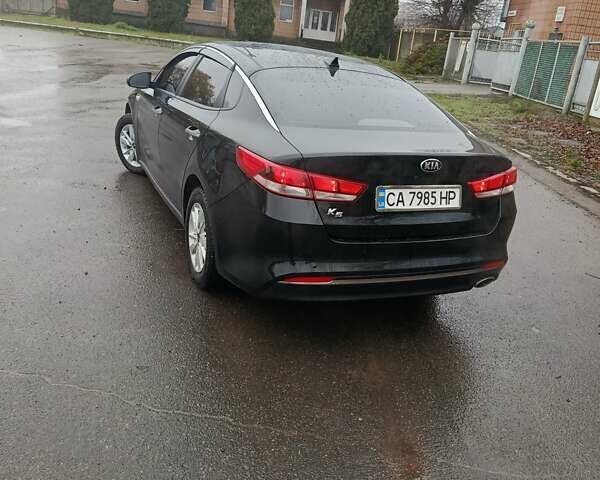 Чорний Кіа K5, об'ємом двигуна 2 л та пробігом 276 тис. км за 13200 $, фото 15 на Automoto.ua