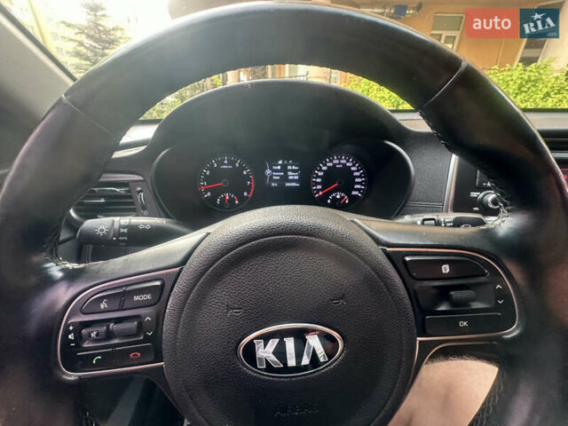 Черный Киа K5, объемом двигателя 2 л и пробегом 241 тыс. км за 13300 $, фото 6 на Automoto.ua
