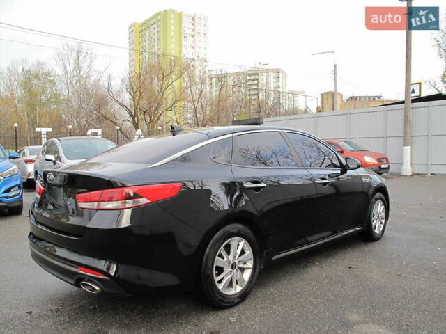 Чорний Кіа K5, об'ємом двигуна 0 л та пробігом 210 тис. км за 13900 $, фото 9 на Automoto.ua
