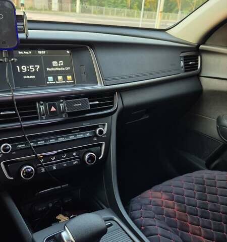 Чорний Кіа K5, об'ємом двигуна 2 л та пробігом 259 тис. км за 13000 $, фото 22 на Automoto.ua