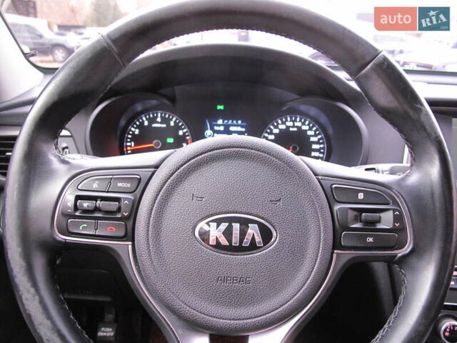 Чорний Кіа K5, об'ємом двигуна 0 л та пробігом 210 тис. км за 13900 $, фото 70 на Automoto.ua