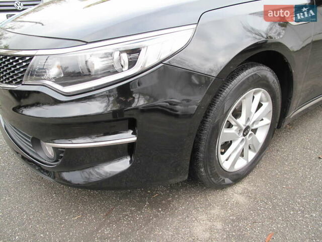 Чорний Кіа K5, об'ємом двигуна 0 л та пробігом 210 тис. км за 13900 $, фото 11 на Automoto.ua