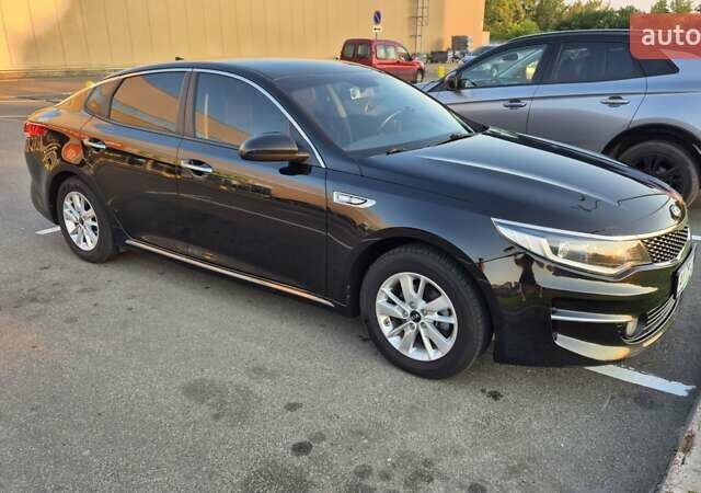 Чорний Кіа K5, об'ємом двигуна 2 л та пробігом 259 тис. км за 13000 $, фото 5 на Automoto.ua
