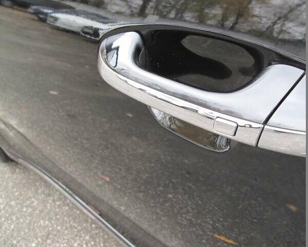 Чорний Кіа K5, об'ємом двигуна 0 л та пробігом 210 тис. км за 13900 $, фото 19 на Automoto.ua