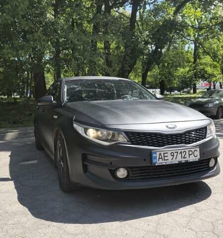 Чорний Кіа K5, об'ємом двигуна 2 л та пробігом 510 тис. км за 9500 $, фото 1 на Automoto.ua