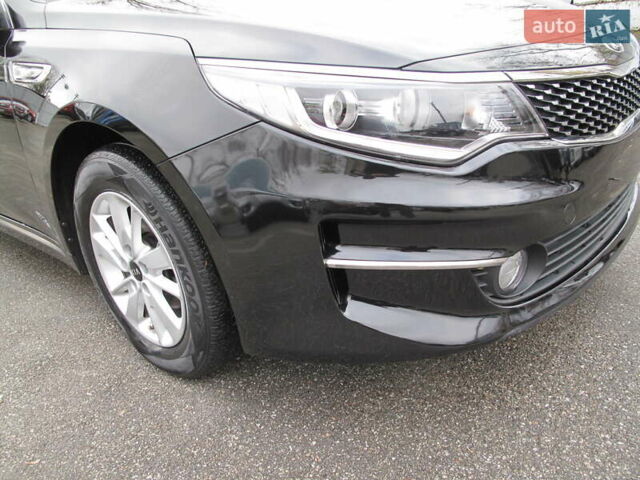 Чорний Кіа K5, об'ємом двигуна 0 л та пробігом 210 тис. км за 13900 $, фото 12 на Automoto.ua