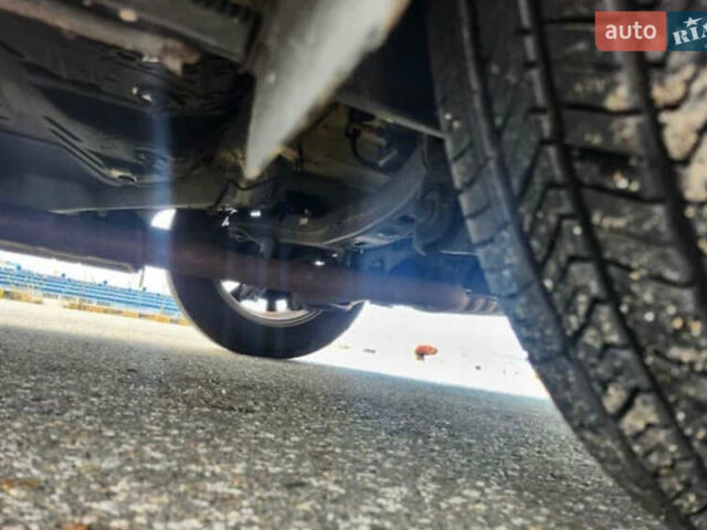 Черный Киа K5, объемом двигателя 2 л и пробегом 164 тыс. км за 11800 $, фото 19 на Automoto.ua