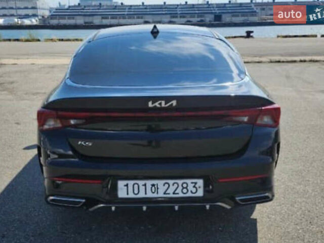 Черный Киа K5, объемом двигателя 2 л и пробегом 164 тыс. км за 12800 $, фото 4 на Automoto.ua