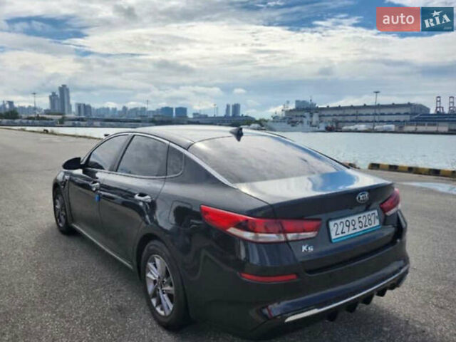 Черный Киа K5, объемом двигателя 2 л и пробегом 164 тыс. км за 11800 $, фото 6 на Automoto.ua