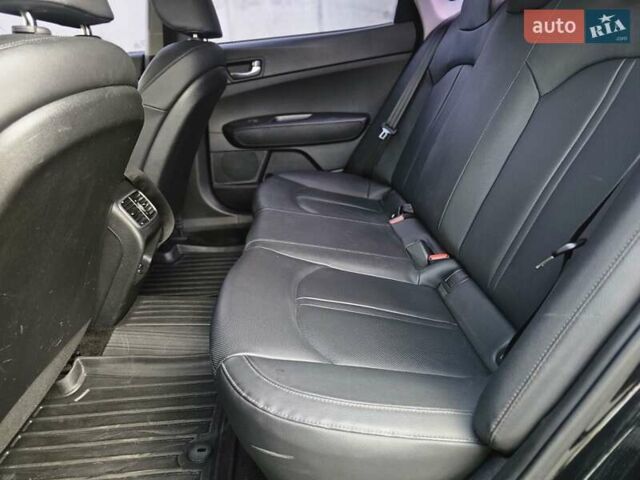 Черный Киа K5, объемом двигателя 2 л и пробегом 173 тыс. км за 14500 $, фото 16 на Automoto.ua