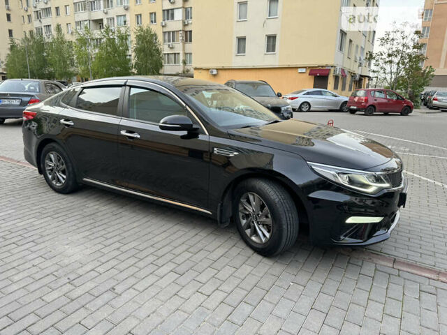 Чорний Кіа K5, об'ємом двигуна 2 л та пробігом 134 тис. км за 17899 $, фото 17 на Automoto.ua