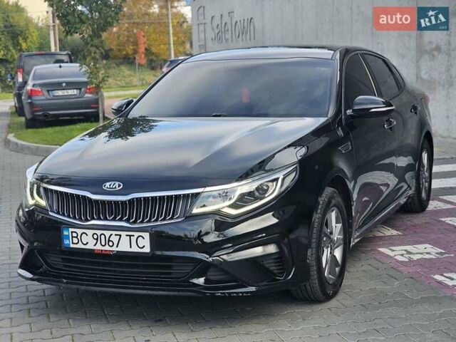 Черный Киа K5, объемом двигателя 2 л и пробегом 173 тыс. км за 14500 $, фото 20 на Automoto.ua