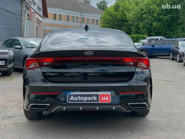 Чорний Кіа K5, об'ємом двигуна 2 л та пробігом 155 тис. км за 21290 $, фото 4 на Automoto.ua