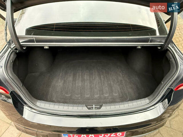 Чорний Кіа K5, об'ємом двигуна 1.6 л та пробігом 86 тис. км за 19900 $, фото 16 на Automoto.ua