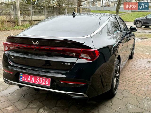 Чорний Кіа K5, об'ємом двигуна 1.6 л та пробігом 86 тис. км за 19900 $, фото 5 на Automoto.ua