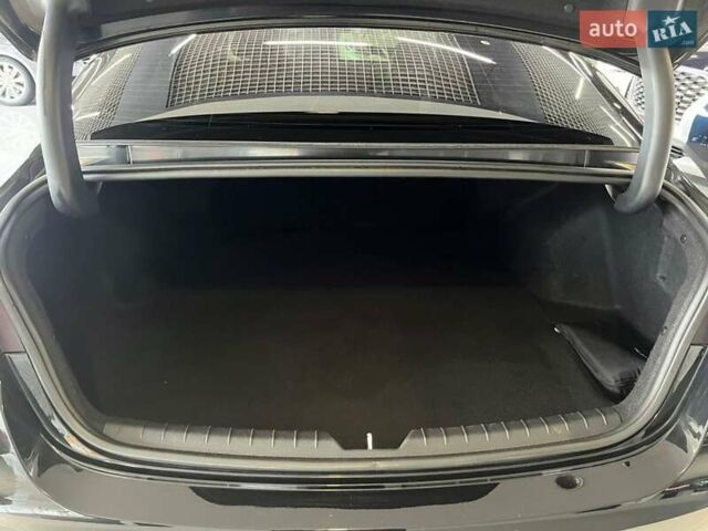 Чорний Кіа K5, об'ємом двигуна 2 л та пробігом 100 тис. км за 17900 $, фото 8 на Automoto.ua