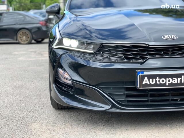 Чорний Кіа K5, об'ємом двигуна 2 л та пробігом 155 тис. км за 21290 $, фото 9 на Automoto.ua