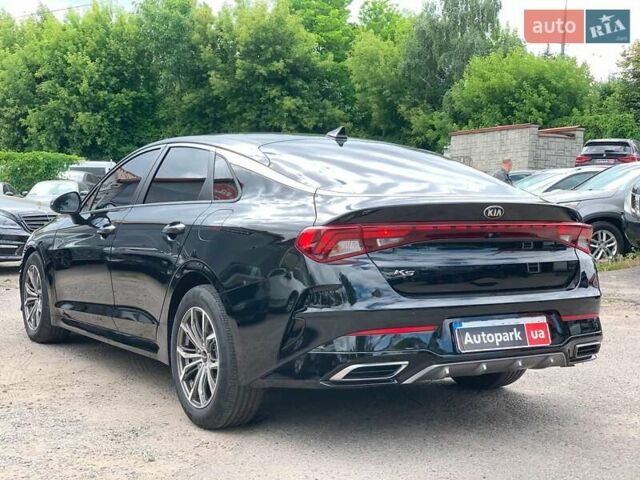 Чорний Кіа K5, об'ємом двигуна 2 л та пробігом 155 тис. км за 21250 $, фото 6 на Automoto.ua