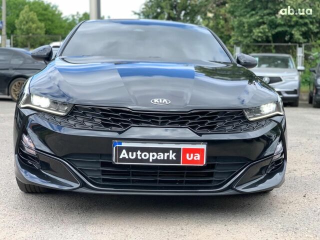 Чорний Кіа K5, об'ємом двигуна 2 л та пробігом 155 тис. км за 21290 $, фото 1 на Automoto.ua