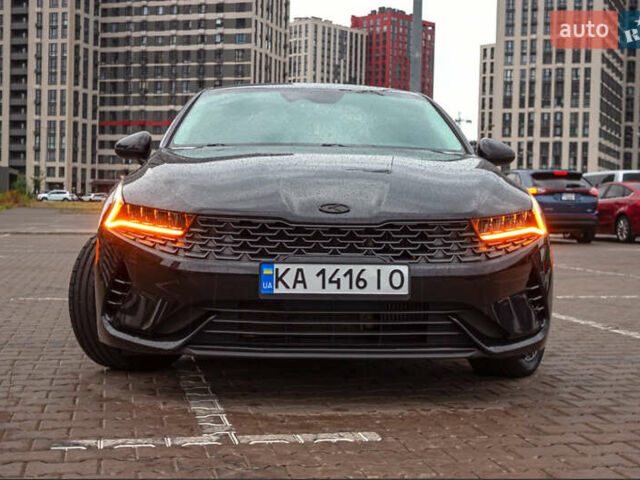 Черный Киа K5, объемом двигателя 1.6 л и пробегом 90 тыс. км за 21000 $, фото 1 на Automoto.ua