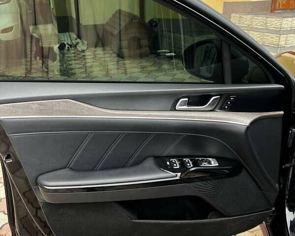 Черный Киа K5, объемом двигателя 2 л и пробегом 98 тыс. км за 27800 $, фото 18 на Automoto.ua