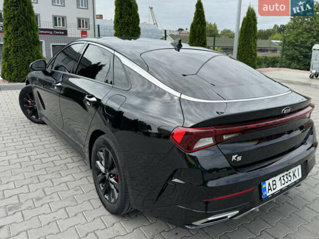 Черный Киа K5, объемом двигателя 2 л и пробегом 233 тыс. км за 22500 $, фото 4 на Automoto.ua