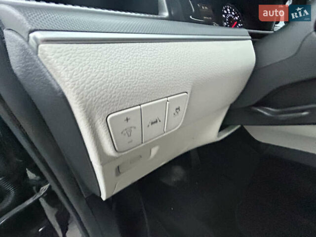 Черный Киа K5, объемом двигателя 1.6 л и пробегом 109 тыс. км за 20500 $, фото 21 на Automoto.ua