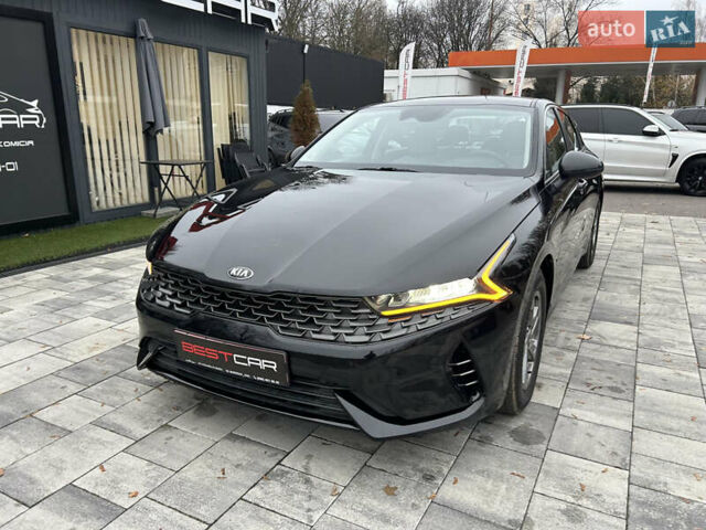 Черный Киа K5, объемом двигателя 1.6 л и пробегом 109 тыс. км за 20500 $, фото 4 на Automoto.ua