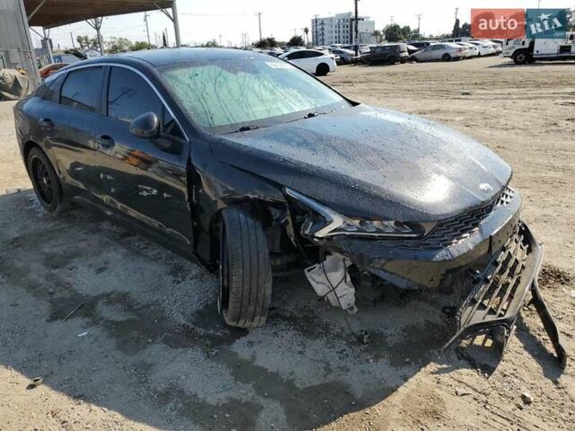 Черный Киа K5, объемом двигателя 1.6 л и пробегом 110 тыс. км за 13300 $, фото 8 на Automoto.ua