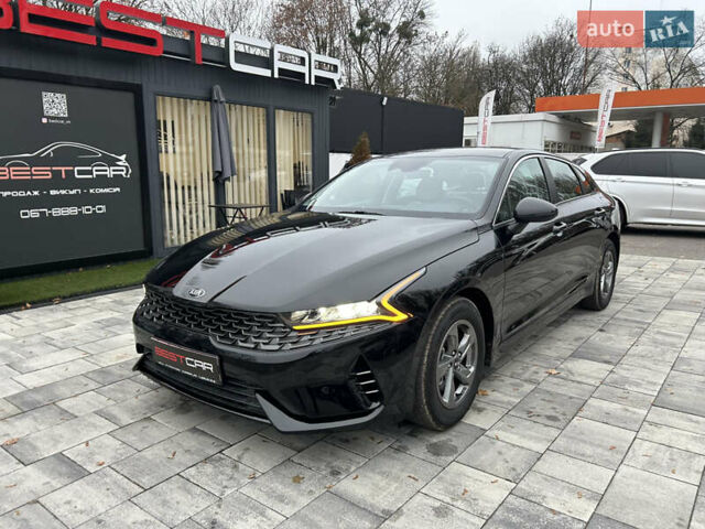 Черный Киа K5, объемом двигателя 1.6 л и пробегом 109 тыс. км за 20500 $, фото 2 на Automoto.ua