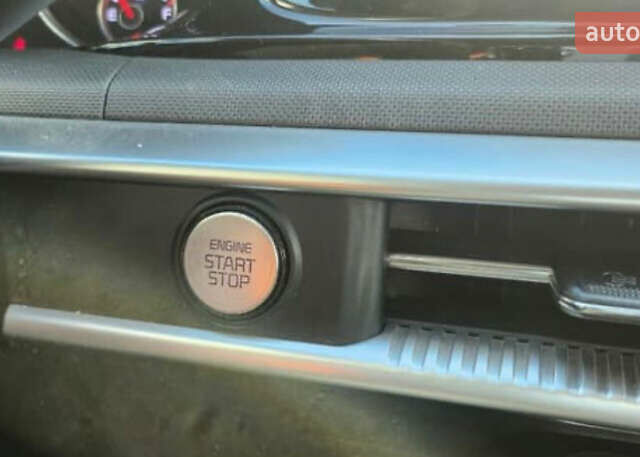 Чорний Кіа K5, об'ємом двигуна 2 л та пробігом 40 тис. км за 17800 $, фото 18 на Automoto.ua