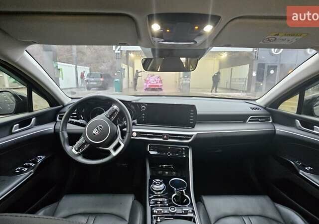 Черный Киа K5, объемом двигателя 2 л и пробегом 145 тыс. км за 21500 $, фото 14 на Automoto.ua