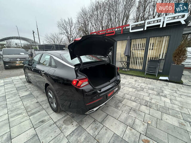 Черный Киа K5, объемом двигателя 1.6 л и пробегом 109 тыс. км за 20500 $, фото 30 на Automoto.ua