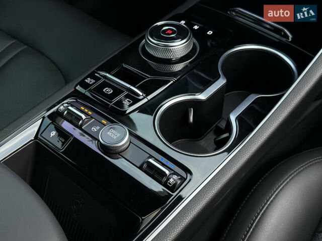 Черный Киа K5, объемом двигателя 2 л и пробегом 137 тыс. км за 22900 $, фото 33 на Automoto.ua